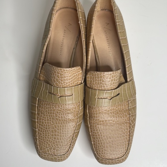 Anthropologie Hadley embossed leather Block-Heeled Loafers in Honey / size 9 - Picture 2 of 13